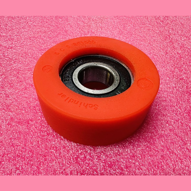 Ролик ступени эскалатора D-70mm H-25mm 6204-2RS 241535 Schindler 50630458 Sjec